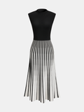 Vestido midi de rayas sin mangas con cuello alto