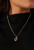 Collar de rosas